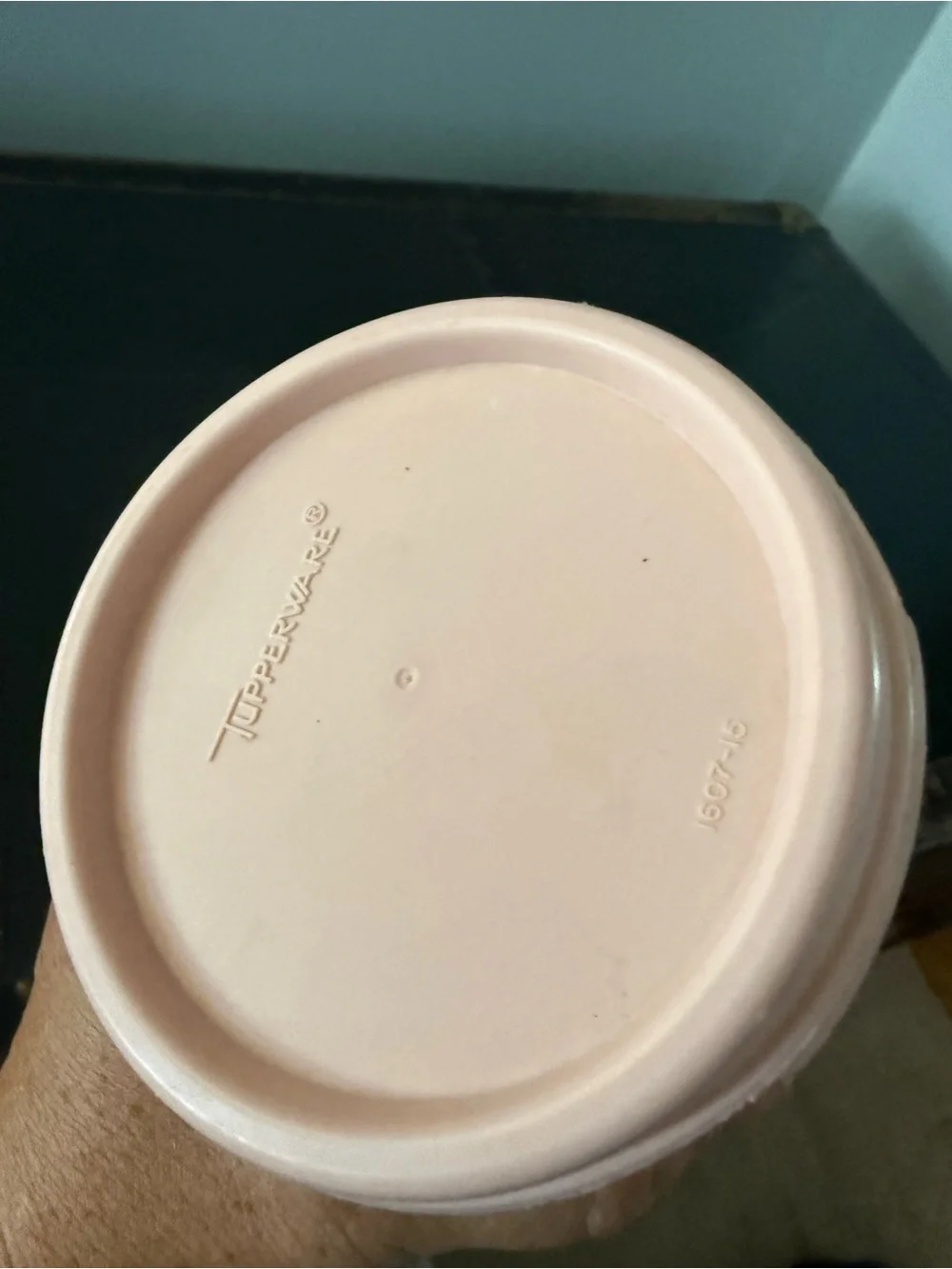 Vintage Tupperware Spaghetti Pasta Keeper